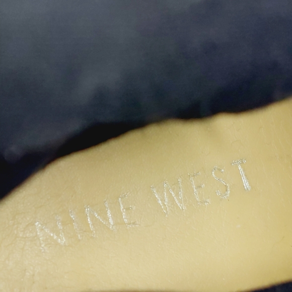 Nine West Midi Black Nubuck Leather Slouchy Pull On Platform Booties K277 - Picture 9 of 13